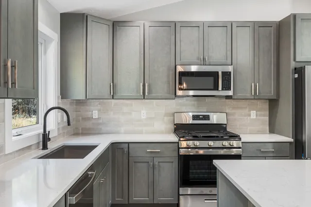 $398,500 | 20600 Rolling Hills Lane, Big Rapids, MI 49307