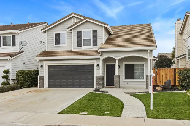 $675,000 | 249 Creektrail Court, Brentwood, CA 94513