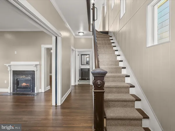 $1,775 | 13 North Allegany Street, Cumberland, MD 21502