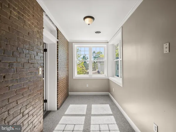$1,775 | 13 North Allegany Street, Cumberland, MD 21502
