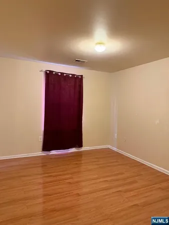 $2,700 | 41 3rd Street, Unit 2, Newark, NJ 07107