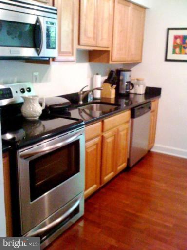 2406 Colston Drive, Unit 101 Silver Spring, MD 20910 - Photo 2 of 13 Beautifully Renovated Kitchen
