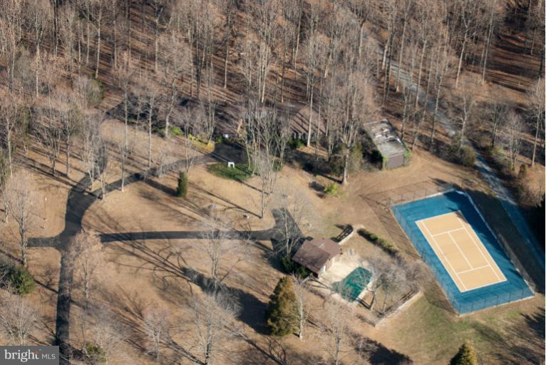 16215 Comus Road Clarksburg, MD 20871 - Photo 29 of 29 a view of outdoor space and yard