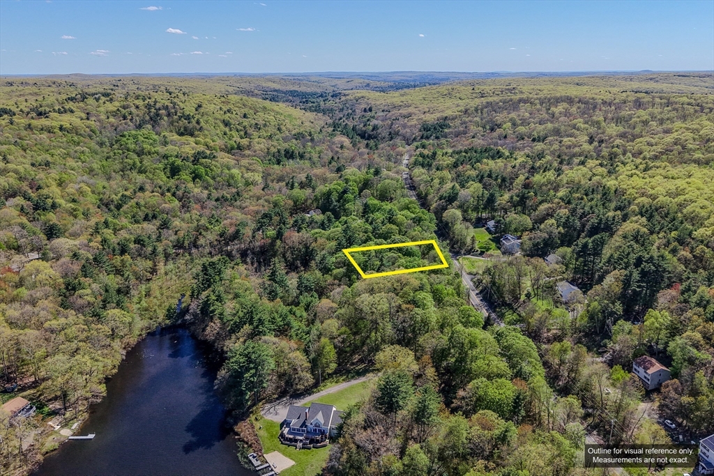 89 Stafford Road Wales, MA 01081 - Photo 2 of 8