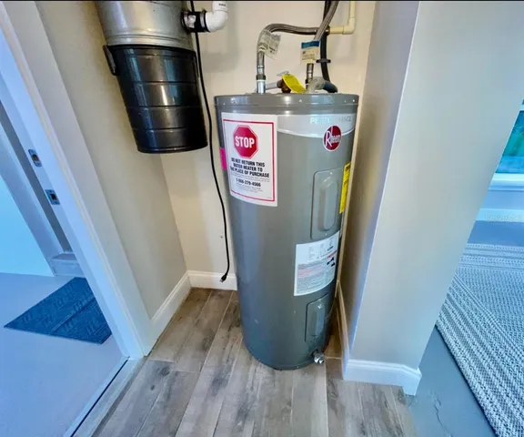 $315,000 | 916 Timor Avenue, Orlando, FL 32804