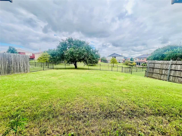 $580,000 | 6502 Toscano Drive, Rowlett, TX 75089