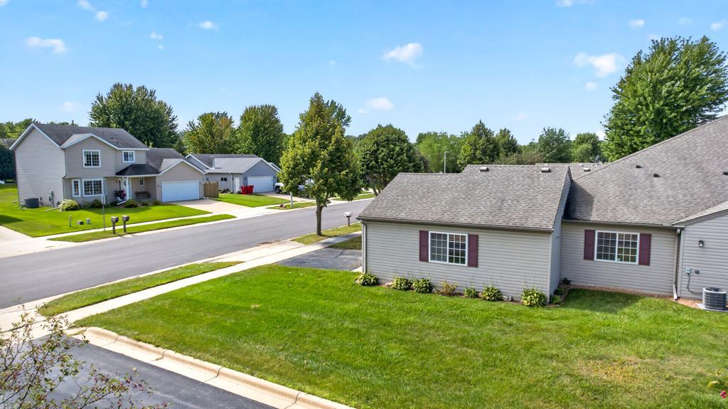 3409 48th Street Northwest Rochester, MN 55901 - Photo 26 of 27 Gallery Image 26