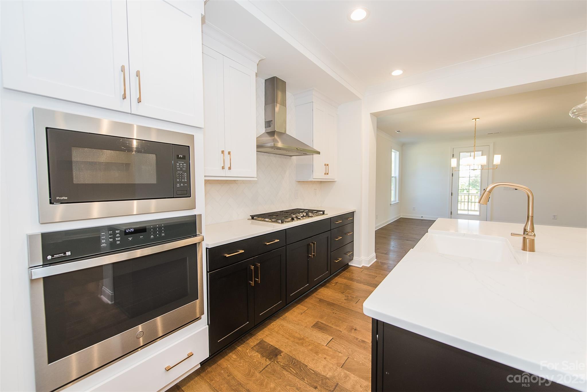 15101 June Washam Road Davidson, NC 28036 - Photo 8 of 34 Gallery Image 8