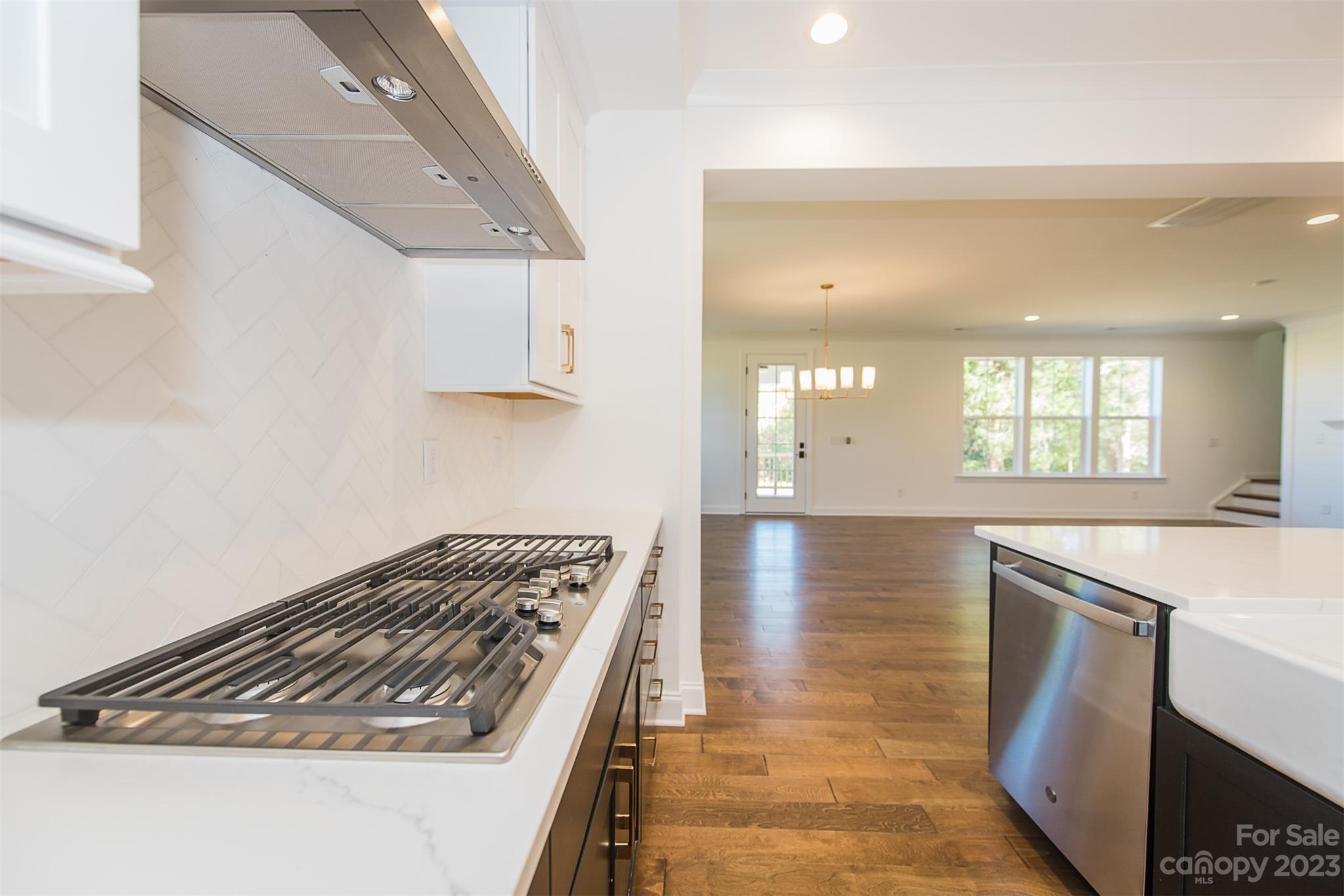 15101 June Washam Road Davidson, NC 28036 - Photo 9 of 34 Gallery Image 9