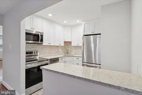 $2,350 | 508 Stidman Drive, Unit C1, Springfield, PA 19064