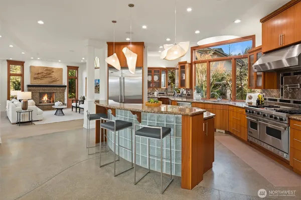 $3,850,000 | 15546 Southeast 79th Place, Newcastle, WA 98059