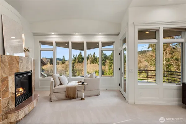 $3,850,000 | 15546 Southeast 79th Place, Newcastle, WA 98059