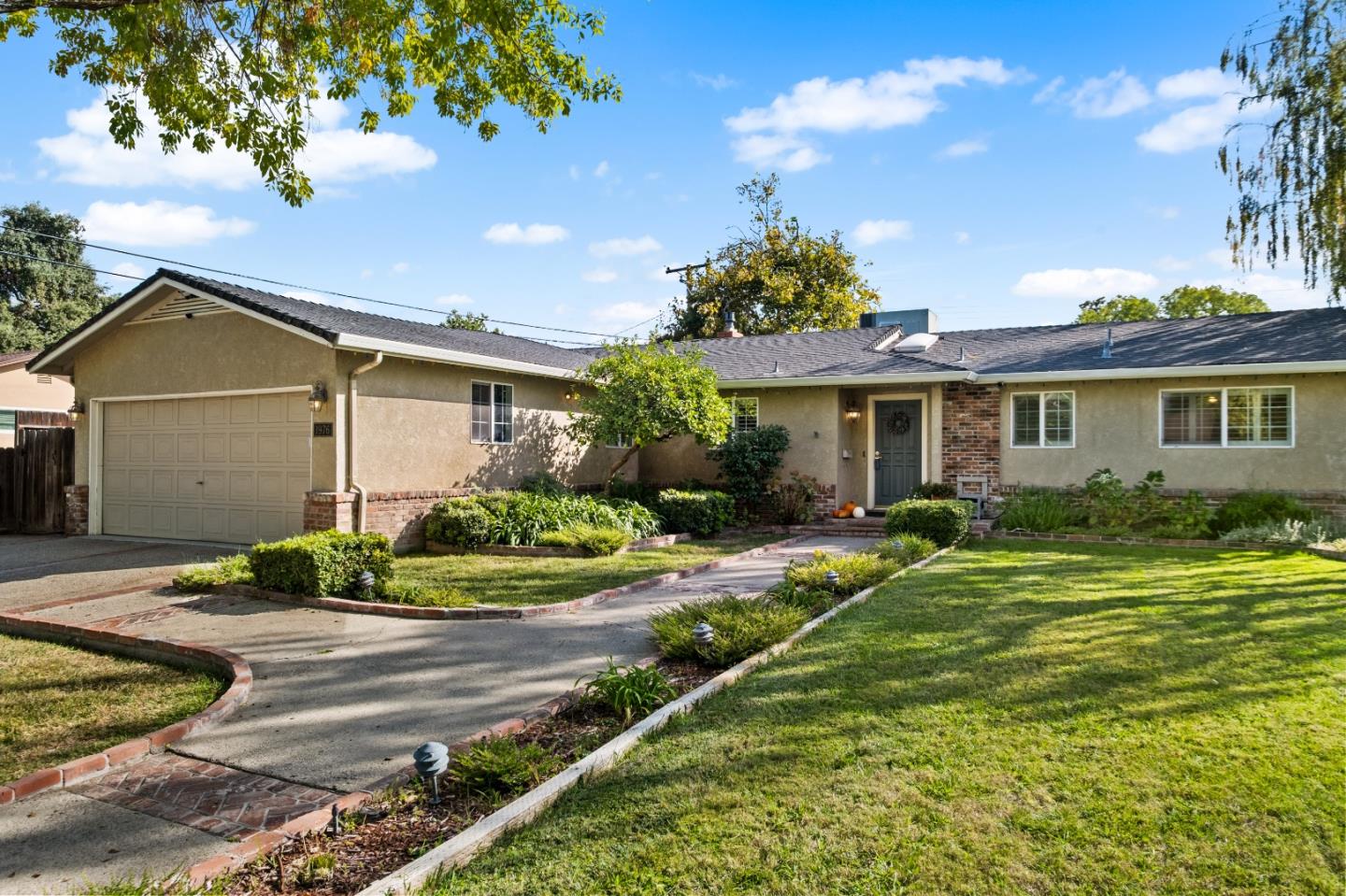 1976 Santa Rosa Way Stockton, CA 95209 - Photo 1 of 43 Gallery Image 1