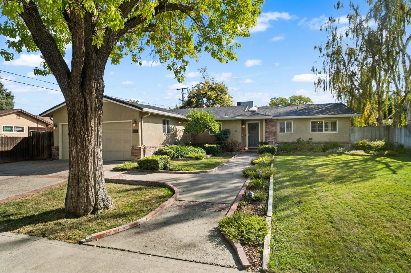 1976 Santa Rosa Way Stockton, CA 95209 - Photo 42 of 43 Gallery Image 42