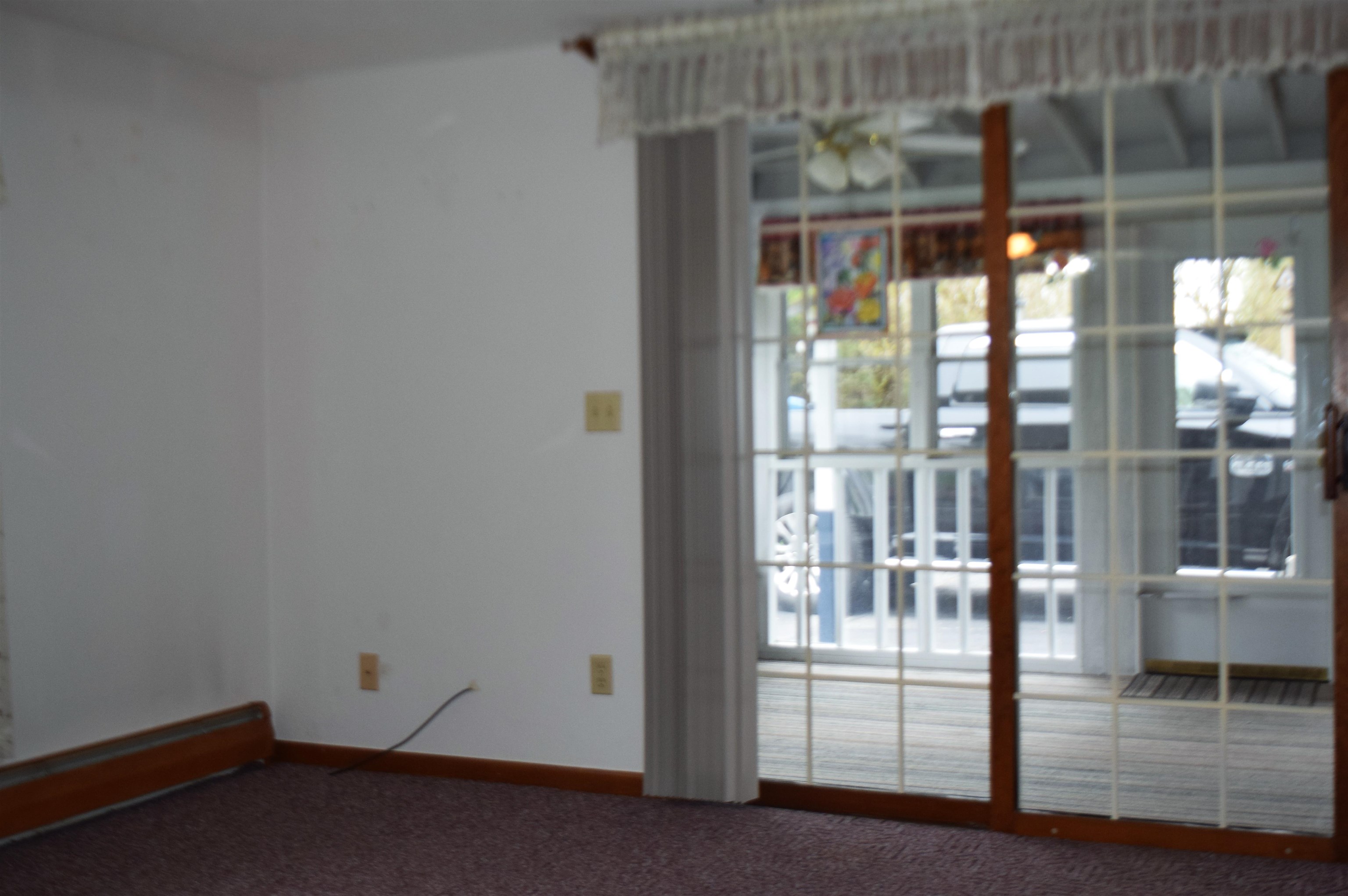 6200 Lake Montcalm Road Northeast Edmore, MI 48829 - Photo 19 of 41 1899209-18.JPG