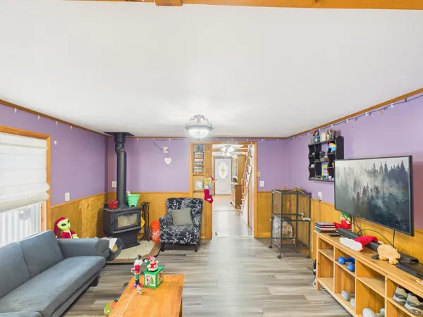 $366,000 | 657 Highway 12, Fitzwilliam, NH 03447