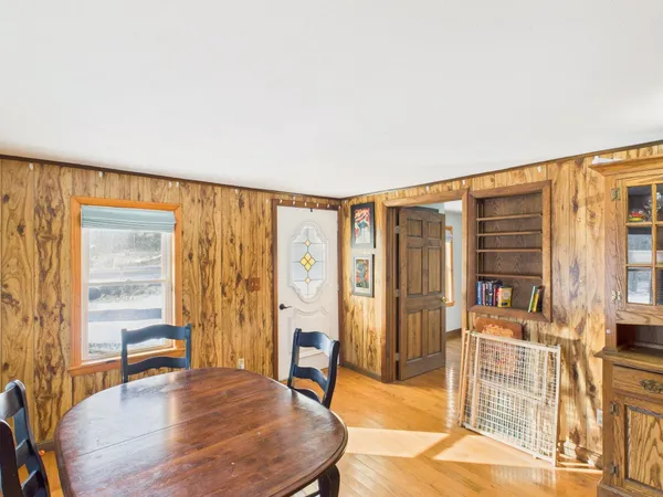 $366,000 | 657 Highway 12, Fitzwilliam, NH 03447