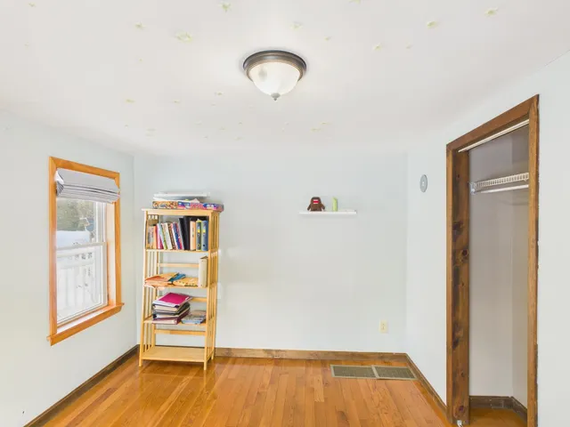 $380,000 | 657 Highway 12, Fitzwilliam, NH 03447