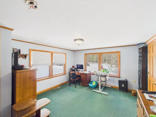 $380,000 | 657 Highway 12, Fitzwilliam, NH 03447