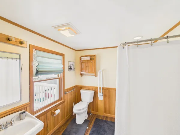 $366,000 | 657 Highway 12, Fitzwilliam, NH 03447