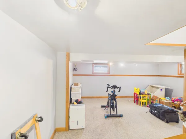 $366,000 | 657 Highway 12, Fitzwilliam, NH 03447