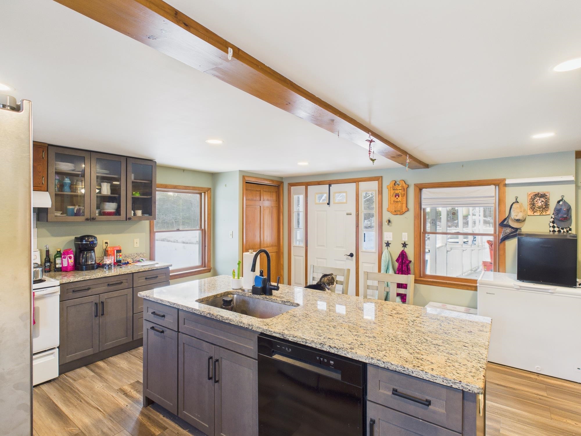 657 Highway 12 Fitzwilliam, NH 03447 - Photo 5 of 52