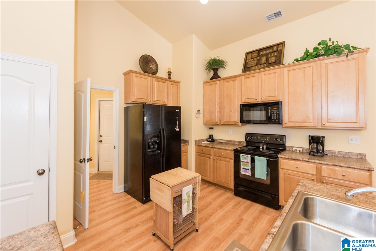 146 Ivy Trace Calera, AL 35040 - Photo 10 of 39