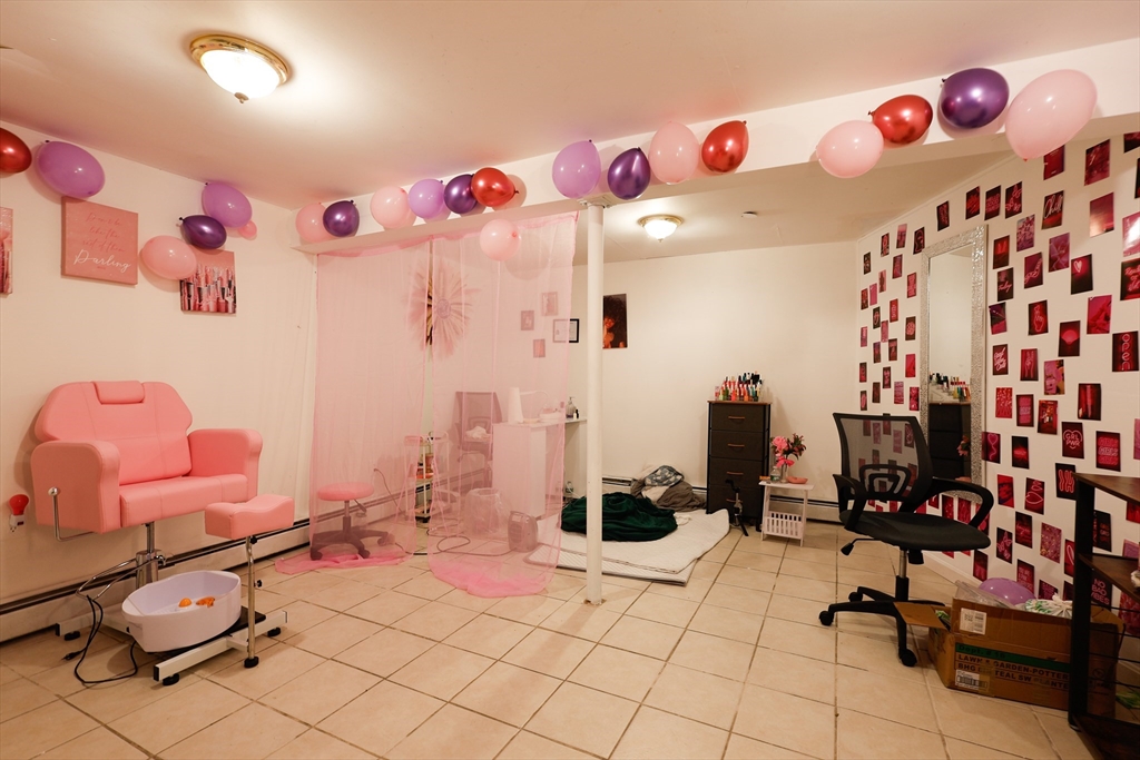 2 Horne Street Methuen, MA 01844 - Photo 9 of 11