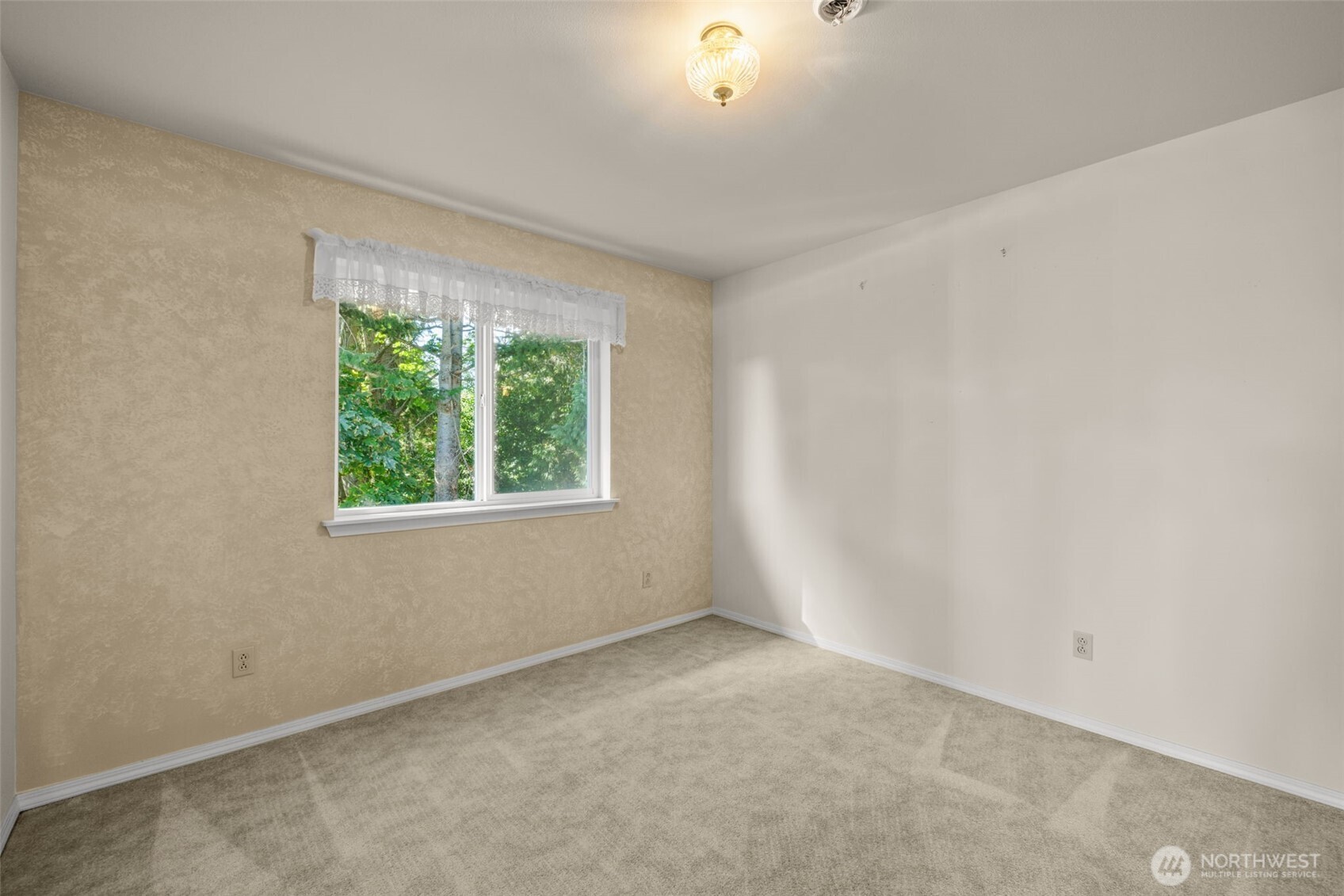 5504 Emil Road Langley, WA 98260 - Photo 22 of 40