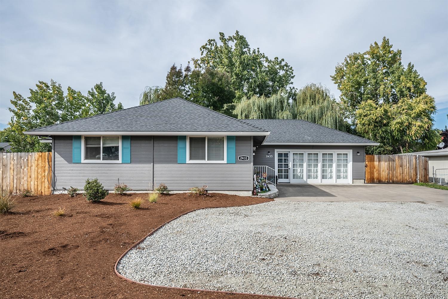 2433 Springbrook Road Medford, OR 97504 - Photo 4 of 28 Additional Photo