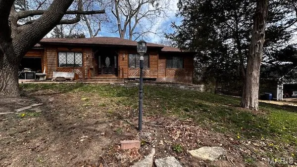 $370,000 | 105 Willow Drive, Eureka, MO 63025