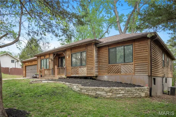 $370,000 | 105 Willow Drive, Eureka, MO 63025