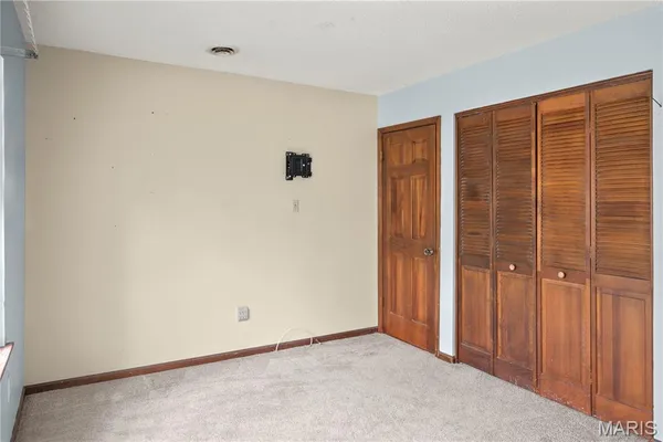 $370,000 | 105 Willow Drive, Eureka, MO 63025