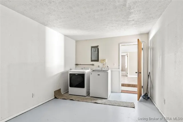 $278,900 | 406 Mouser Street, Madison, IN 47250