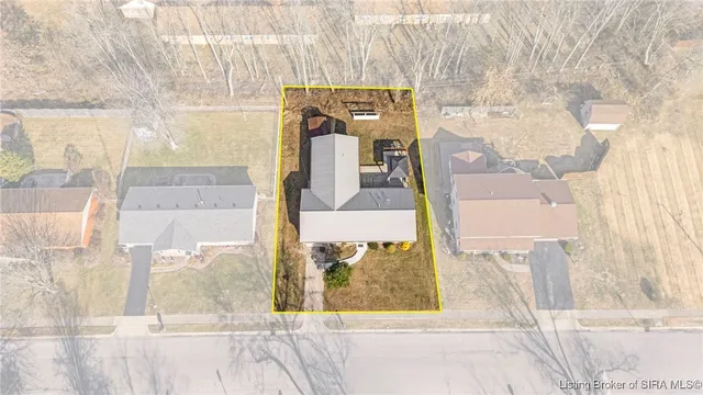 $278,900 | 406 Mouser Street, Madison, IN 47250