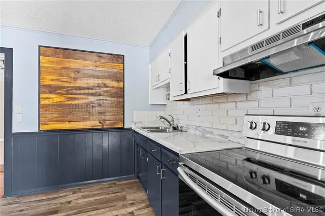 $278,900 | 406 Mouser Street, Madison, IN 47250