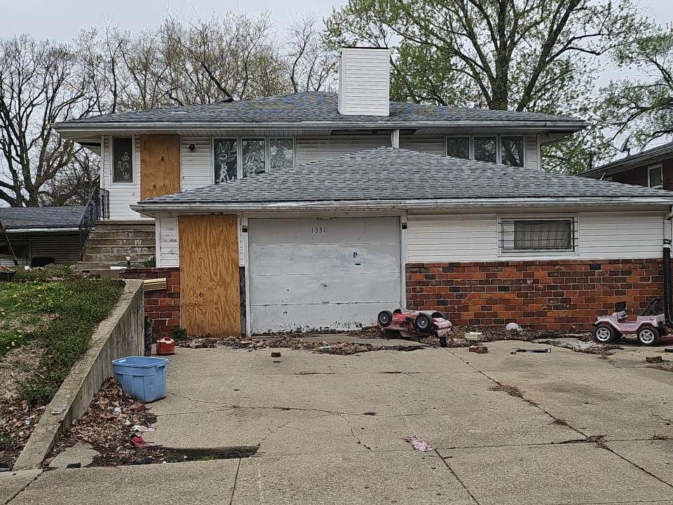 1331 South Maffit Street Decatur, IL 62521 - Photo 1 of 15 front