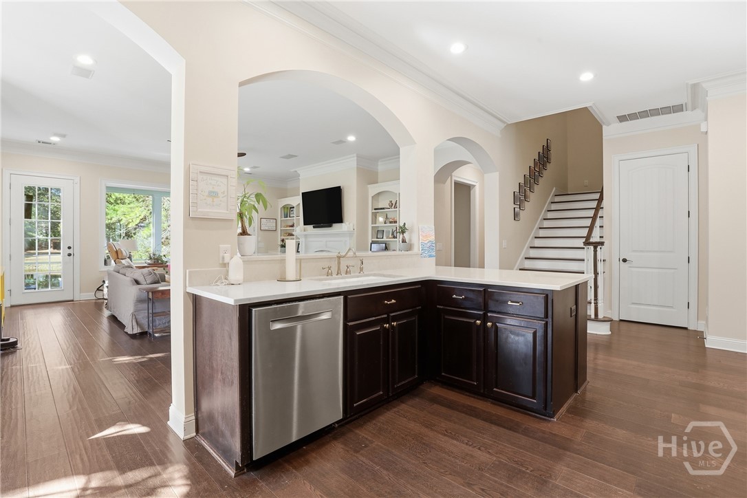 5 Dragonfly Point Savannah, GA 31406 - Photo 8 of 44