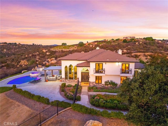 $2,099,998 | 39850 Calle Breve, Temecula, CA 92592