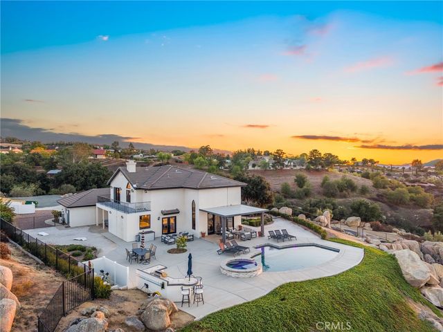 $2,099,998 | 39850 Calle Breve, Temecula, CA 92592