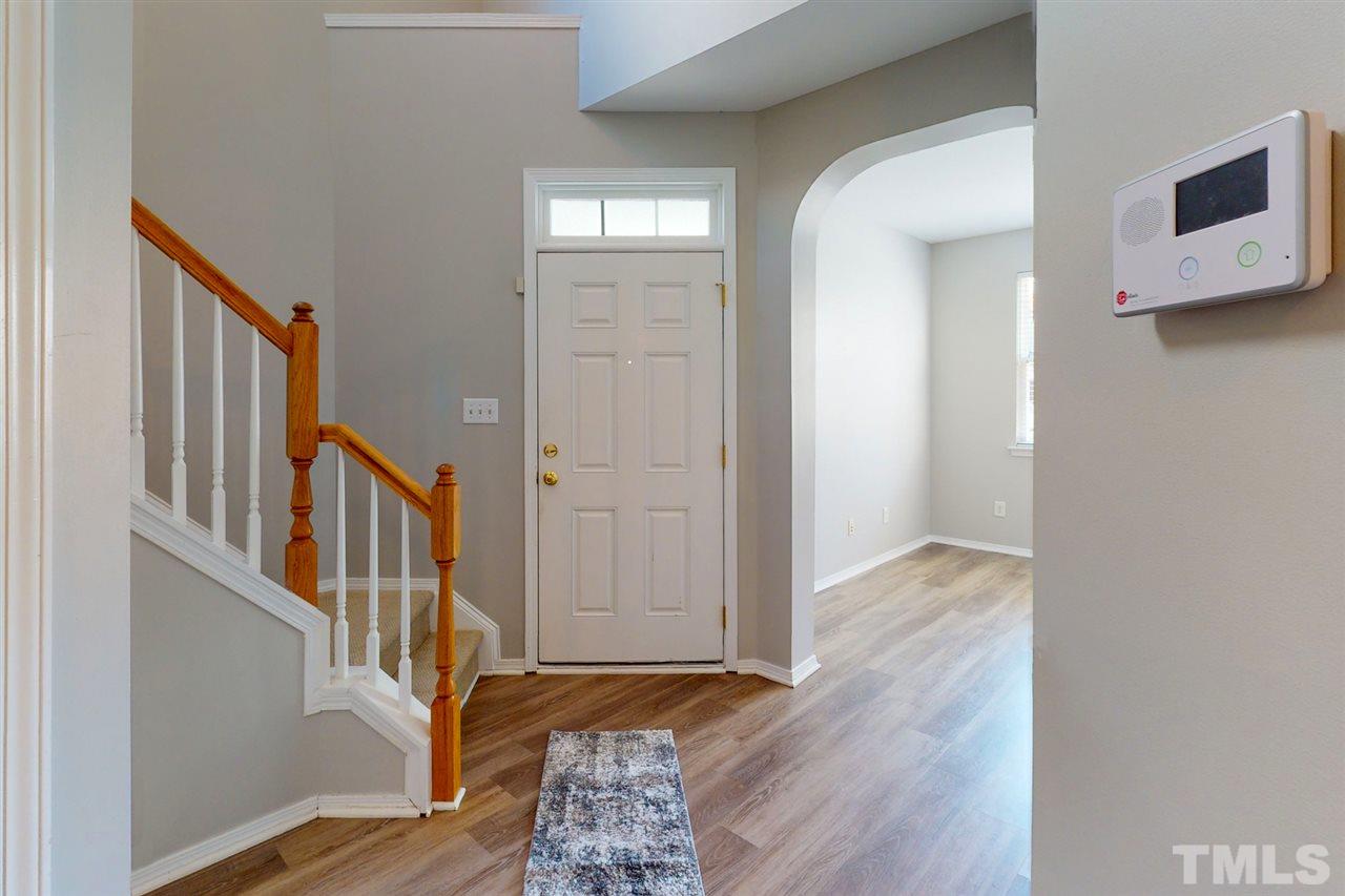 8504 Slabstone Court Raleigh, NC 27613 - Photo 4 of 30