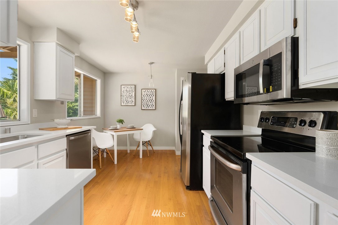 2206 Southeast 21st Street Renton, WA 98055 - Photo 16 of 29