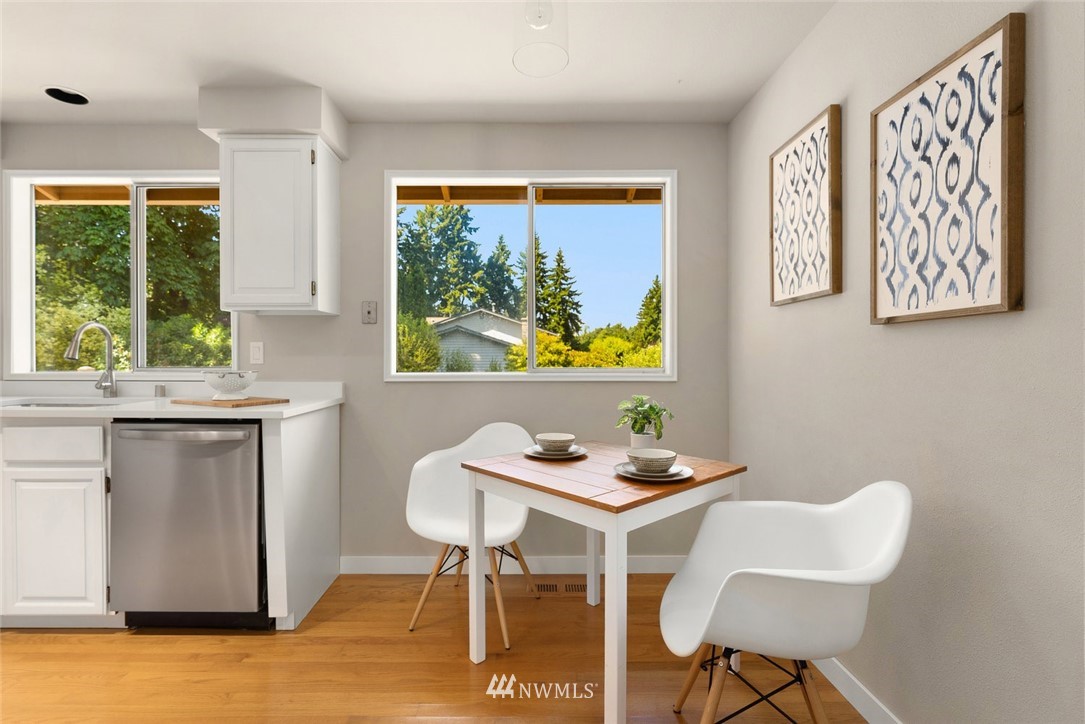 2206 Southeast 21st Street Renton, WA 98055 - Photo 17 of 29
