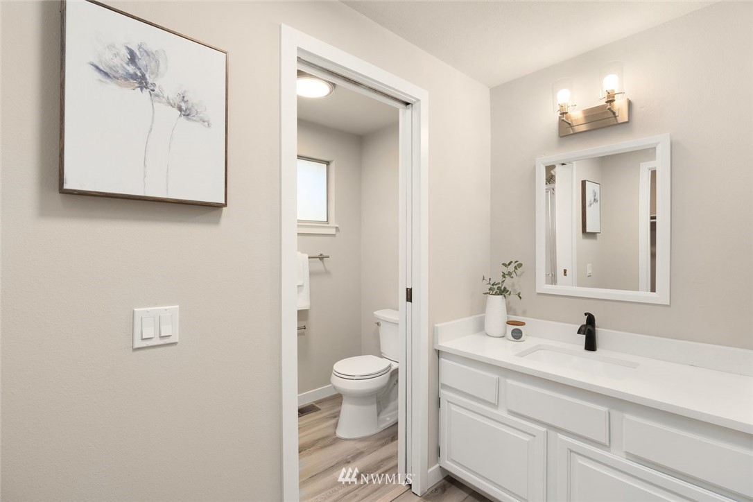 2206 Southeast 21st Street Renton, WA 98055 - Photo 22 of 29