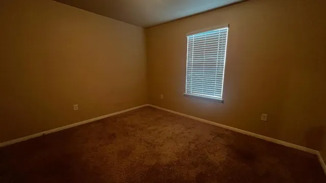 $2,300 | 223 Camellia Drive, Hutto, TX 78634