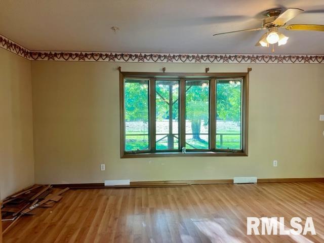 15380 Waller Road Fulton, IL 61252 - Photo 10 of 38