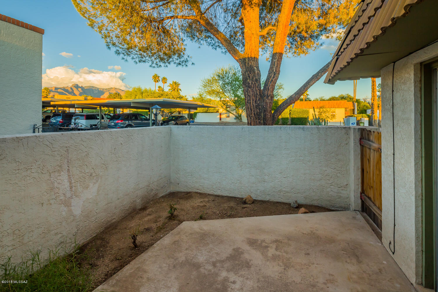 600 East River Road, Unit F Tucson, AZ 85704 - Photo 6 of 29
