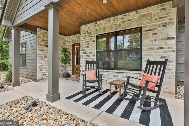 $669,900 | 141 Georgian Pnes Drive, Senoia, GA 30276