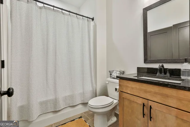 $669,900 | 141 Georgian Pnes Drive, Senoia, GA 30276