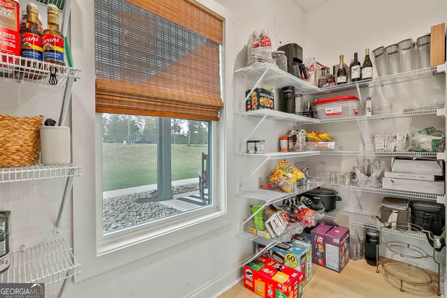 $669,900 | 141 Georgian Pnes Drive, Senoia, GA 30276